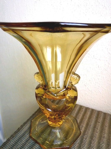 Art deco glass lady - art, vase