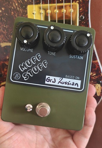 Hand built fuzz - hand, pedal