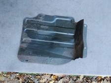 VW Air Cooled T25 1600CT LOWER Engine Tinware Item  ( Right)