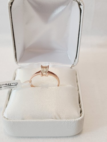 10kt rose gold - rose, zultanite