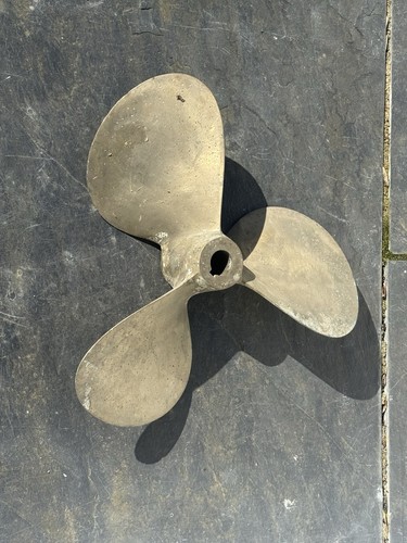 18x10 blade bronze - 18x10, 3-blade