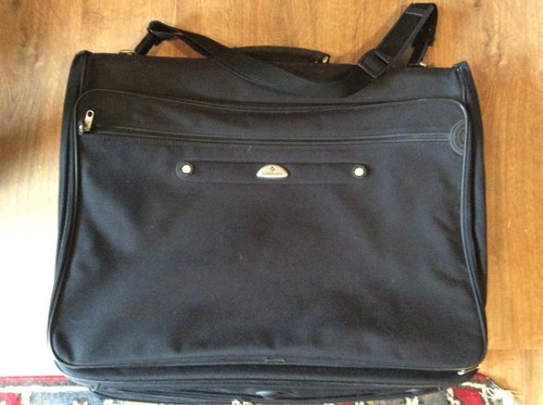 Samsonite suit garment - garment, carrier