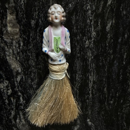 Porcelain crumb clothes - crumb, /