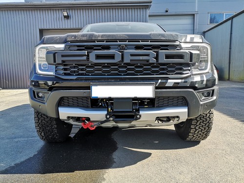 Winch mounting plate - mounting, in