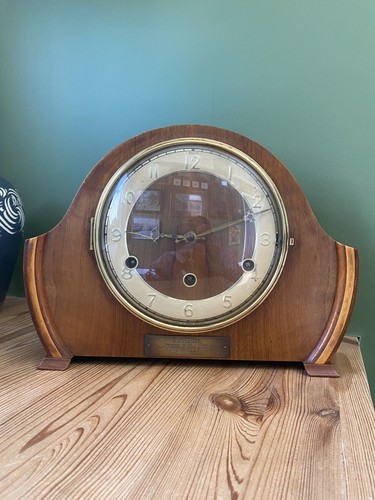 Vintage mantle chiming clock - chiming,