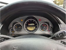 Mercedes-Benz E-Class Speedometer Instrument Cluster E 220 CDI / BlueTEC Diesel