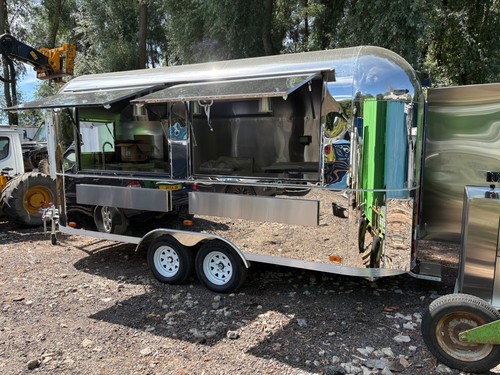 Airstream style trailer - airstream, 5m