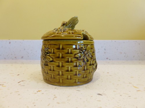 Vintage ceramic beehive - ceramic, honey