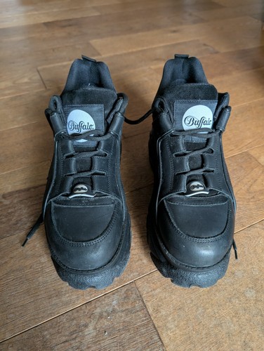 Buffalo 1339 black classic - black,