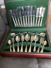 This is a lovely set of