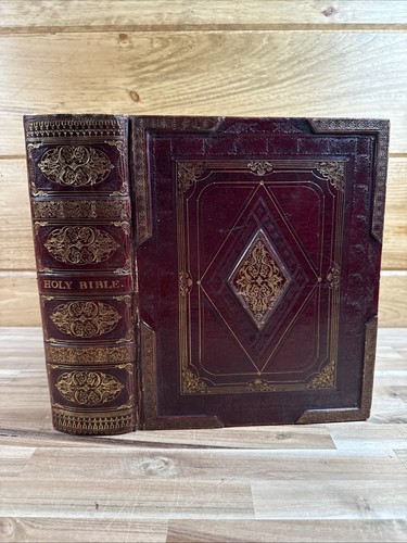 1826 holy bible - rare, color