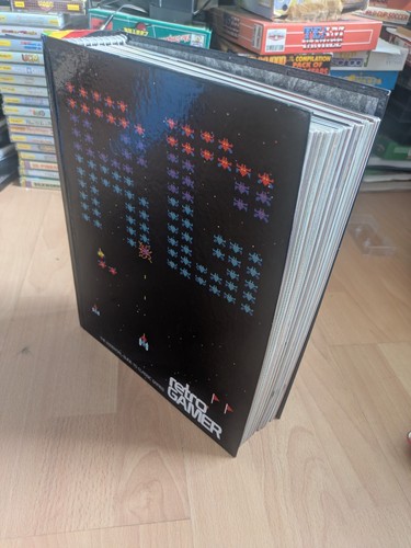 Retro gamer binder - retro, 11