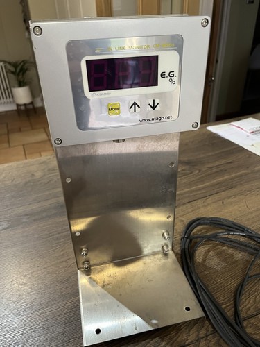 Atago refractometer - atago,