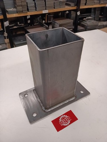 Post socket for concrete fence - post,