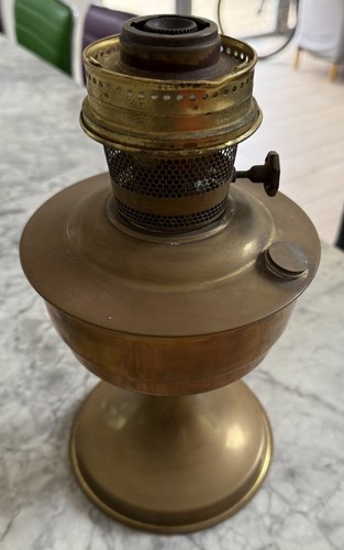 Aladdin vintage oil lamp - aladdin,