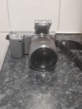 Sony NEX-5 Digital Mirrorless