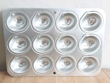 Wilton Halloween Pumpkin Cake Muffin Tin 12  Silver Aluminum Pan Oven Autumn