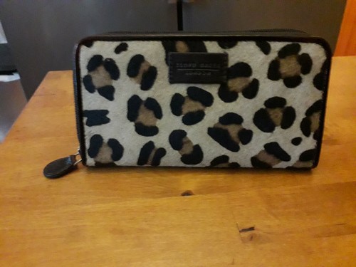 Ladies faux skin - ladies, large
