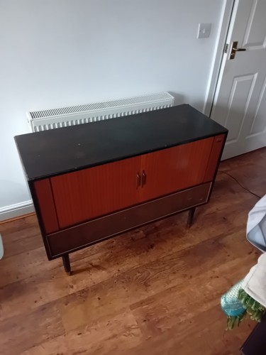Hmv model 1648 radiogram - model,