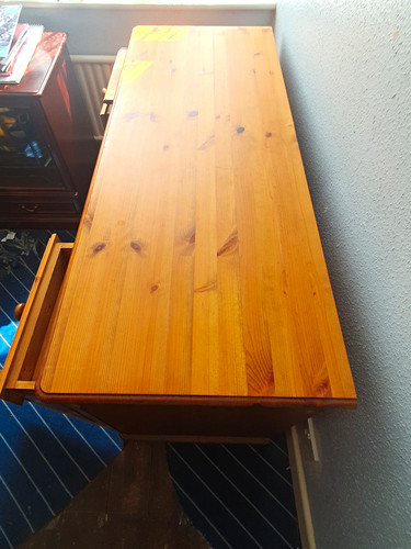 Solid pine computer - solid,