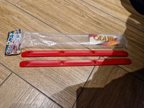 Retro odi red skateboard - retro,