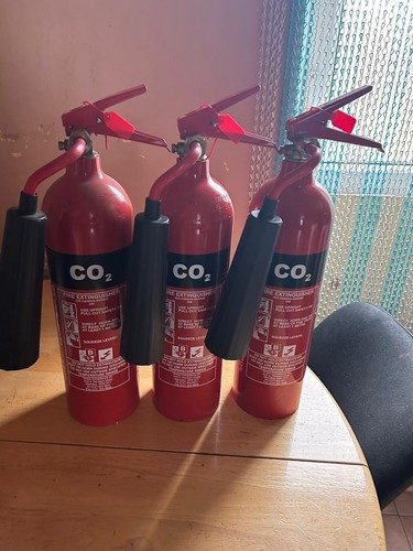 2kg co2 fire - x, extinguishers