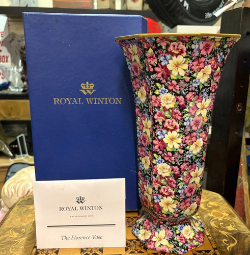 Lovely vintage royal winton - lovely,