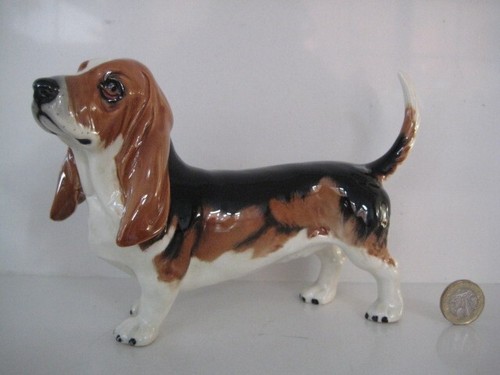 Beswick large dog bassett - dog,