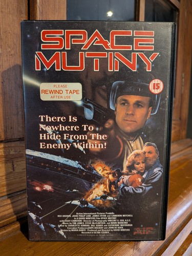 Space mutiny 1988 sci big - sci-fi,