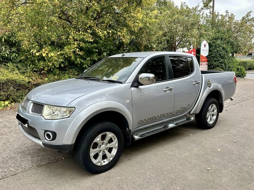 Breaking mitsubishi l200 - breaking,