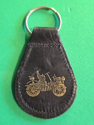 Keyring key ring vintage - key,
