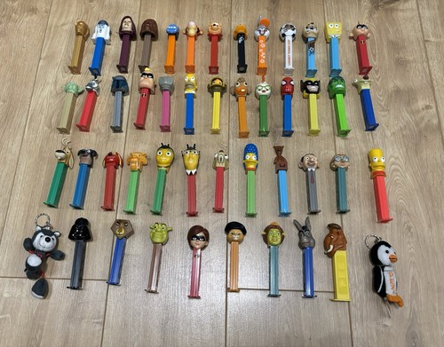 Job lot pez - pez, dispensers