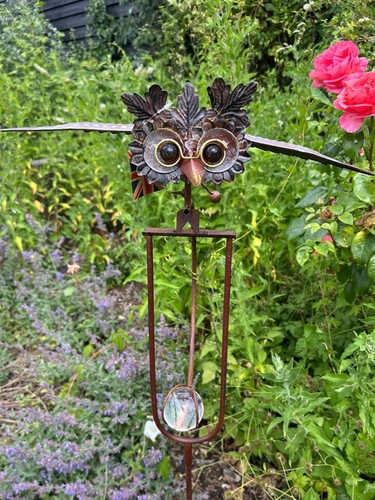 Flying rocking balancing - flying,