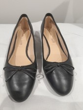 CLARKS BLACK SHOES SIZE WIDE