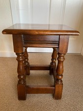 Vintage Old Charm Solid Oak Small Table - Wood Bros – Wooden Jointing Side  3kg