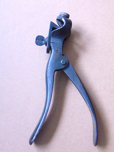 Highgate gpo 1956 - saw, set