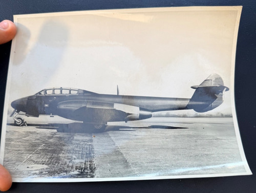 Vintage gloster meteor jet - gloster,