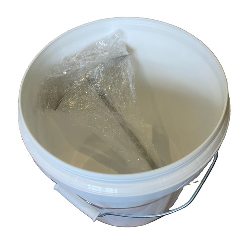 Apple scratter pulping - /,