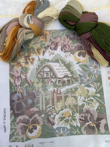 Glorafilia cottage picture - glorafilia,