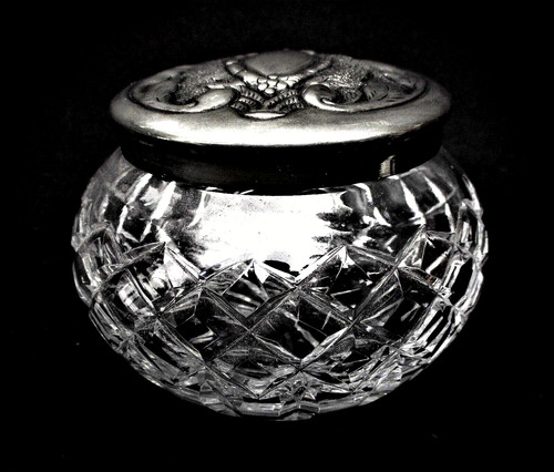 Antique art nouveau - nouveau,