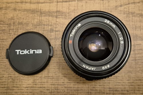 Tokina 28mm vintage - f/2.8,