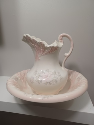 Vintage pink and white floral - vintage,