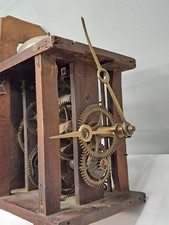 Clock movement in frame