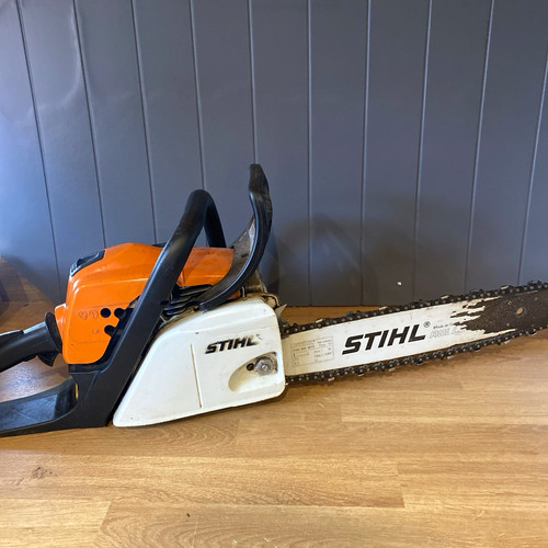 Stihl 211 petrol - c,