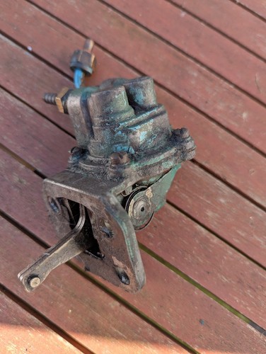 Fuel lift pump from perkins - lift,