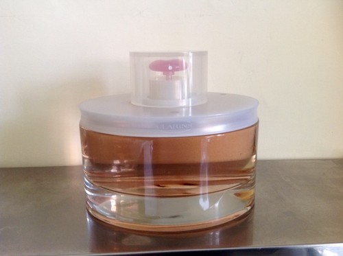 Clarins paris par - clarins, amour
