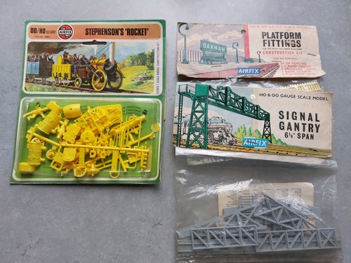Airfix vintage kits x3 - vintage,