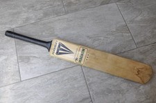 Vintage Retro Duncan Fearnley