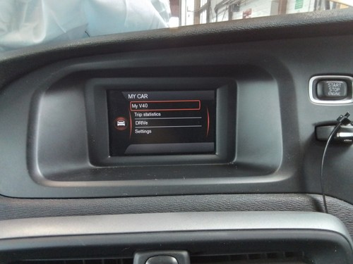 Volvo v40 audio sat - audio, nav