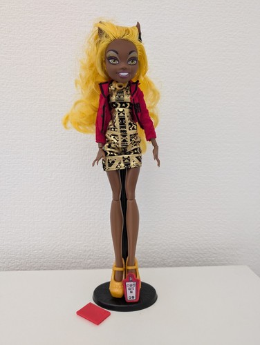 Monster high doll - doll, clawdia